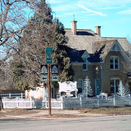 Victorian Rose Country Inn Parowan ภายนอก รูปภาพ